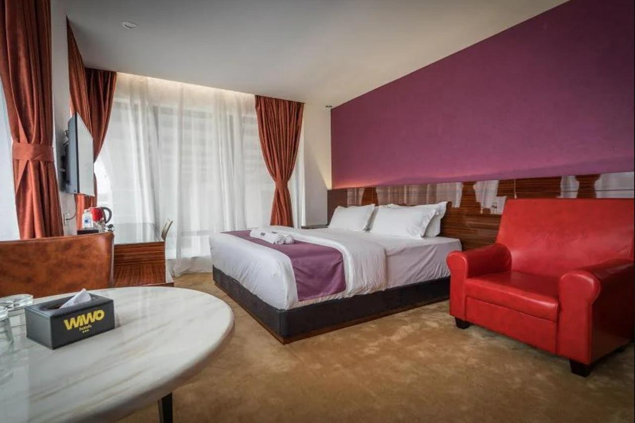 Wiwo Hotel Бінтулу Екстер'єр фото